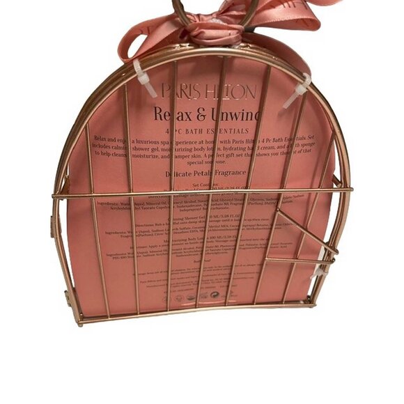 Paris Hilton 4 Piece Relax & Unwind Bath Essential Kit Delicate Petals - Picture 4 of 6